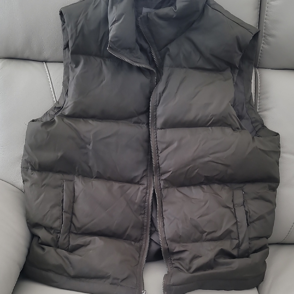 Dark Green Puffer Vest